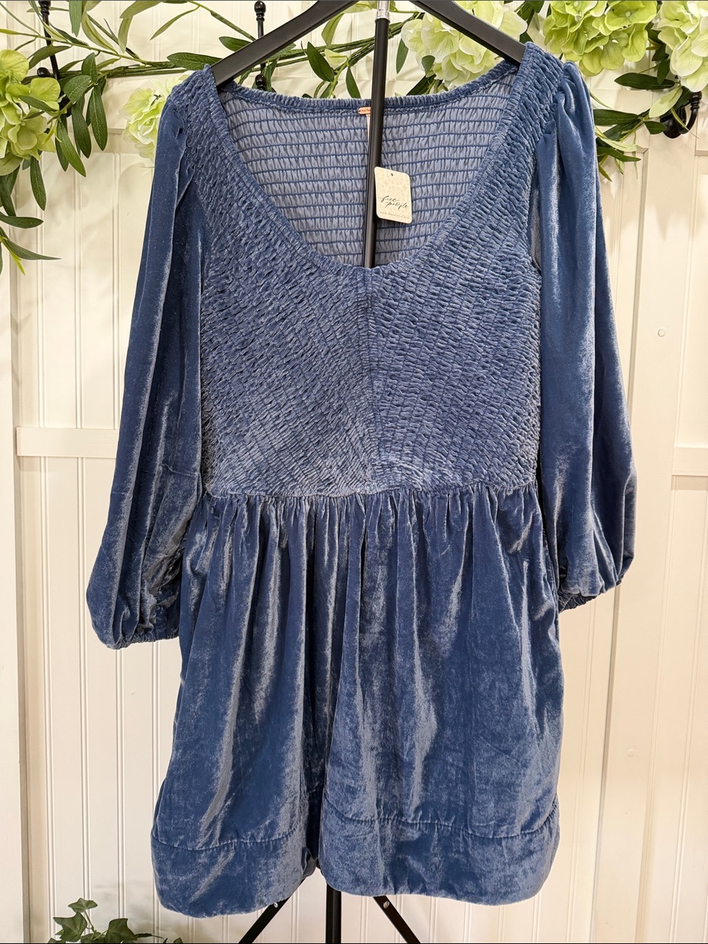 NWT!! #863 FREE PEOPLE Farrier Smocked Velvet Mini Dress in Dusty Blue - Picture 2 of 7